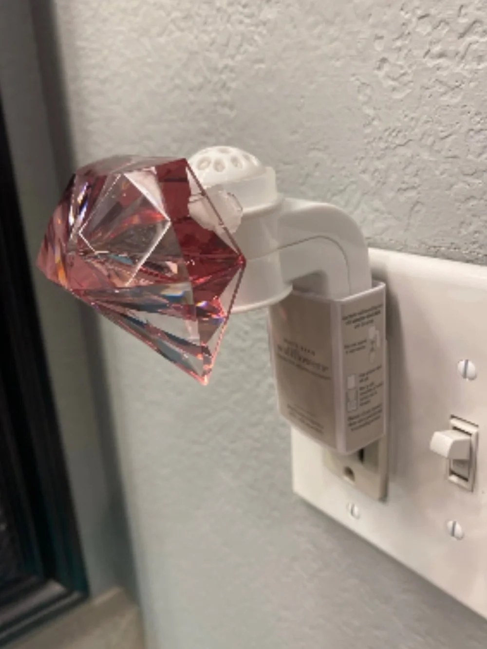 NWT Bath & Body Works Pink Diamond Plug-In Nightlight